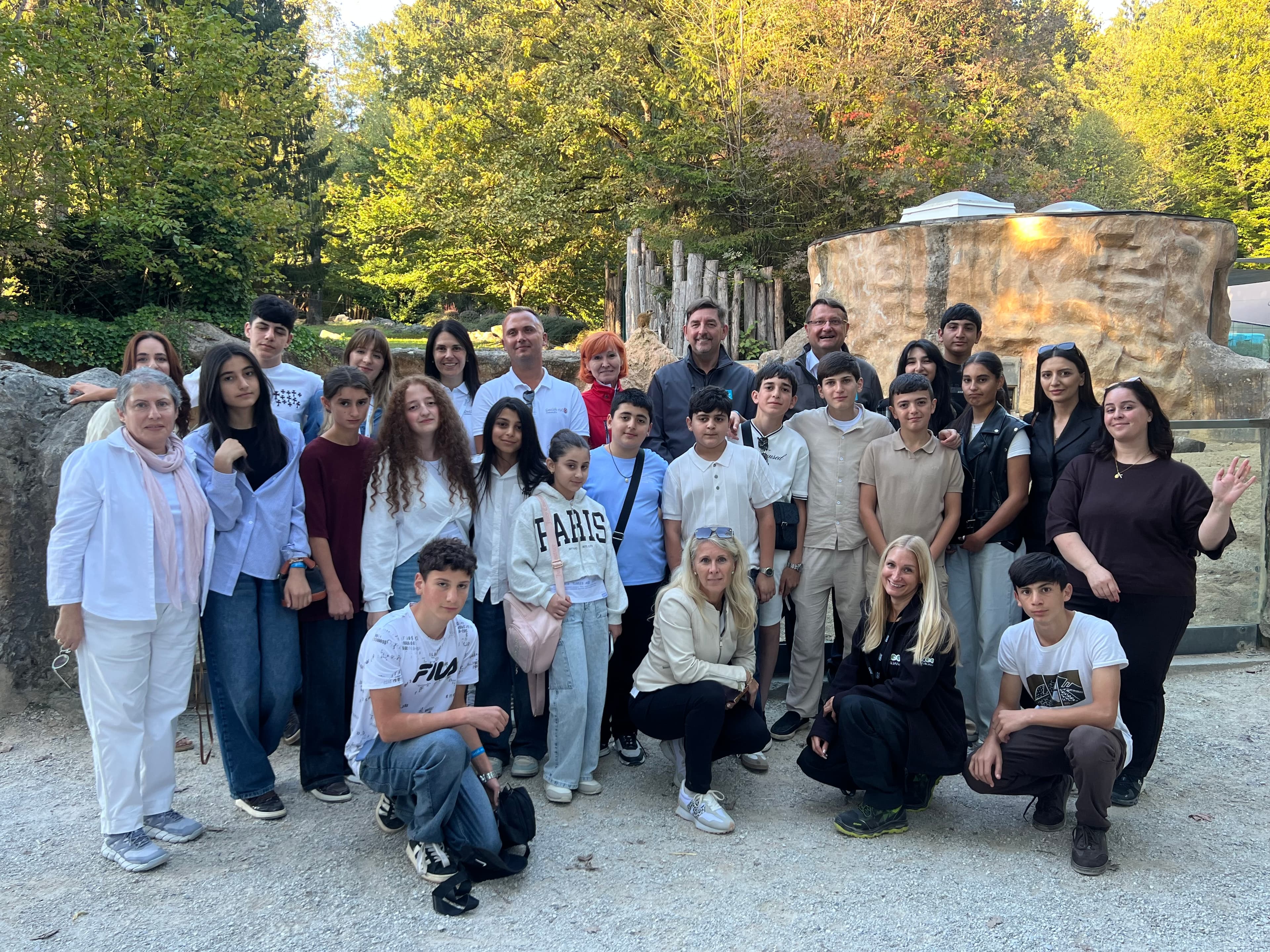 Otroci iz Armenije na obisku v ZOO Ljubljana